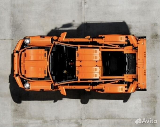 Конструктор Technic Porsche 911 GT3 R5 T2056