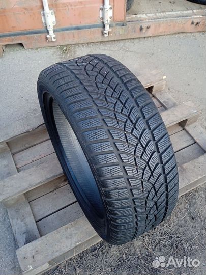 Goodyear UltraGrip Performance+ 235/45 R18