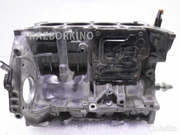 Блок двигателя Хонда Civic 4D 8