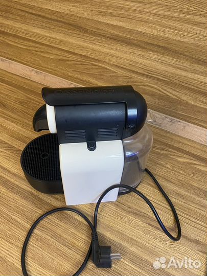 Капсульная кофемашина nespresso