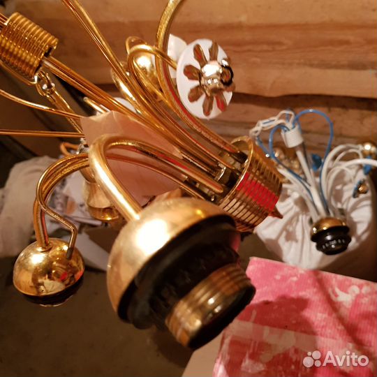 Новый Светильник потолочный 5 рожков