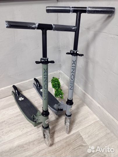 Самокат детский neonix