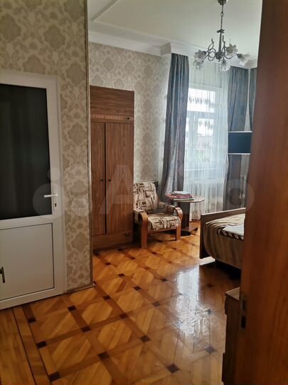 Комната 20 м² в 3-к., 2/2 эт.