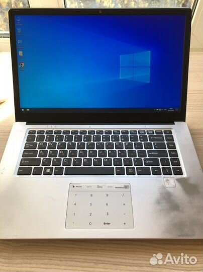 Ноутбук. Продаю ультра легкий ноутбук