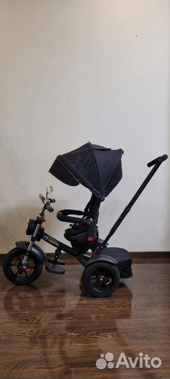 Трехколесный велосипед с родительской ручкой