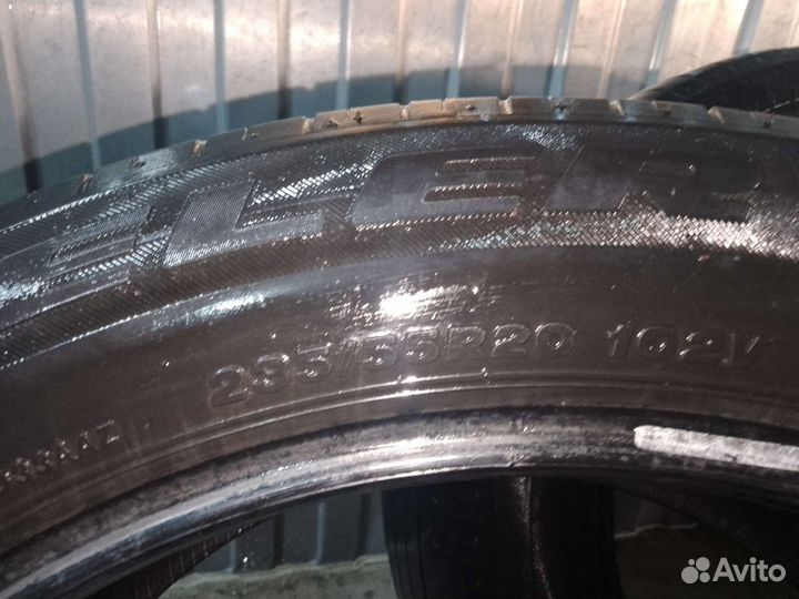 Bridgestone Dueler DM-01 235/55 R20