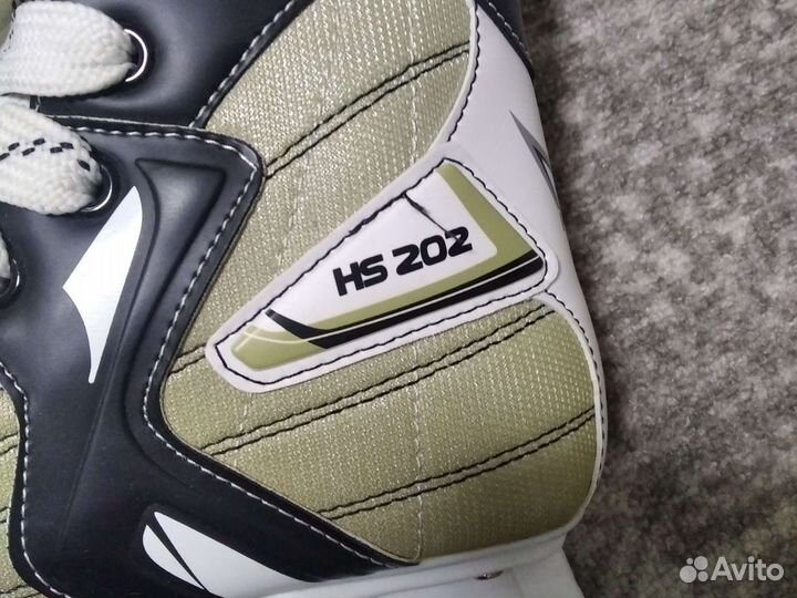 Коньки новые