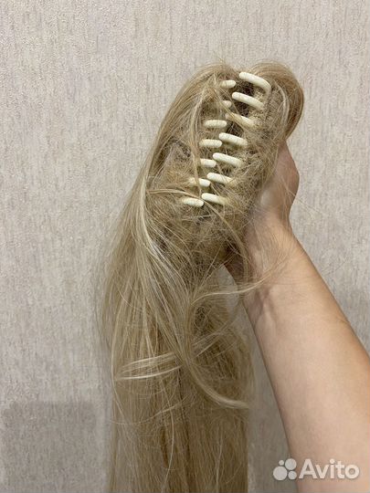 Шиньон Волосы на заколках блонд
