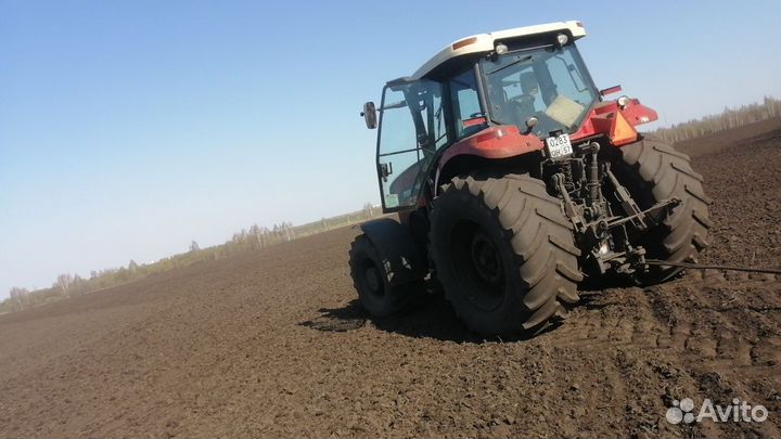 Тракторист механизатор. Погрузчик. Экскаватор