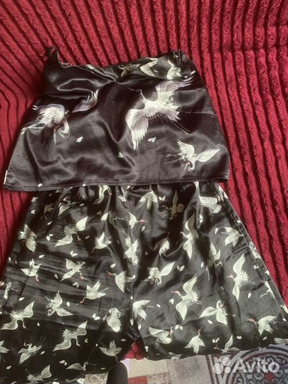 Женские и мужские вещи