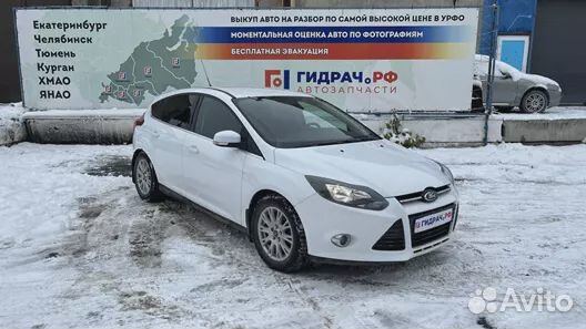 Кронштейн аккумулятора Ford Focus 3 AV61R6K034AB