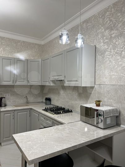 3-к. квартира, 80 м², 9/19 эт.