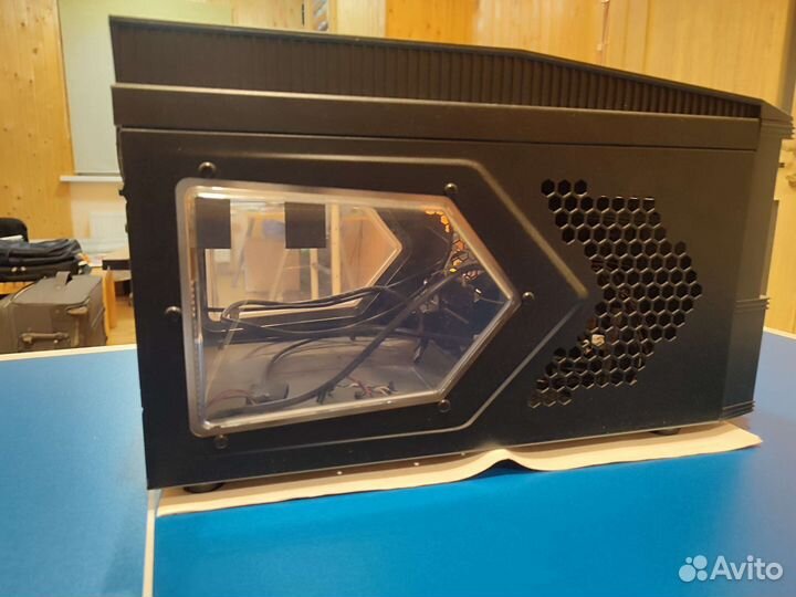 Корпус для пк Thermaltake