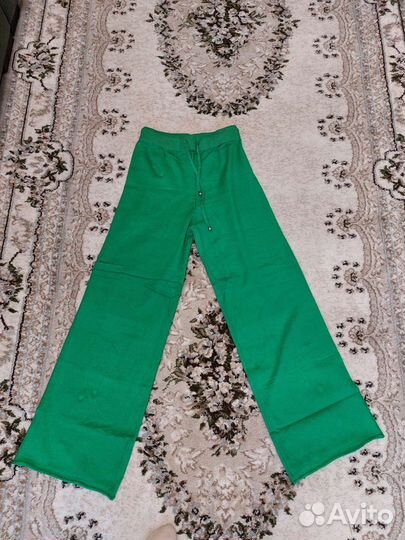 Спортивный костюм женский