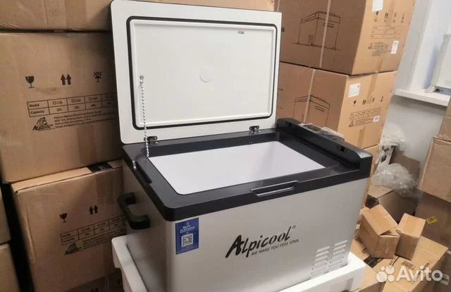 Автохолодильник alpicool