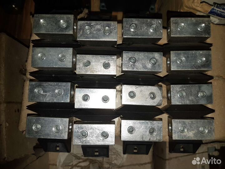 Клеммная колодка кэс-100 100А