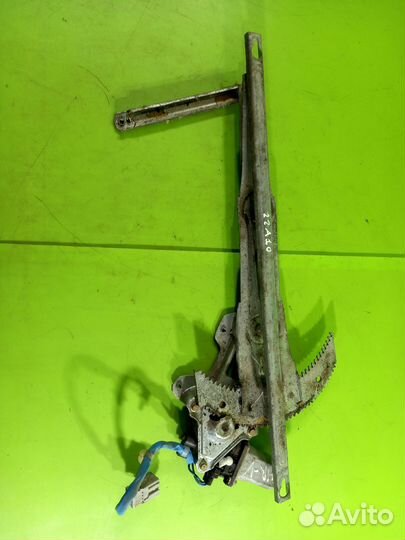 Стеклоподъёмник передний правый для Honda HR-V