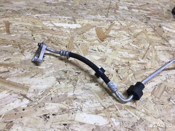 Шланг кондиционера Mercedes-Benz С300 W204 272.948