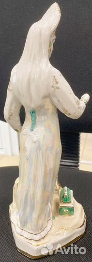 Статуэтка фарфоровая Хозяйка медной горы 1966г