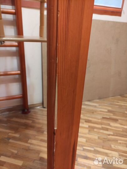 Деревянная шведская лестница