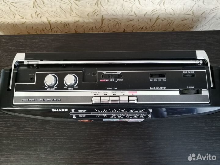 Кассетный магнитофон Sharp QT-249Z