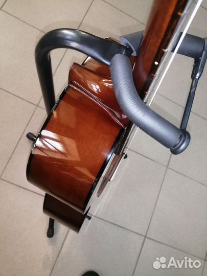 Классическая гитара yamaha c40