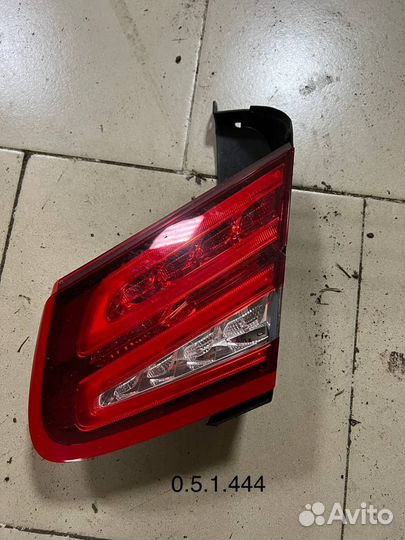 Фонарь задний правый mercedes s63 c217