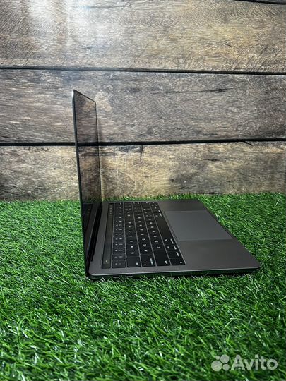 MacBook Pro 13 2017 i7/16/1TB