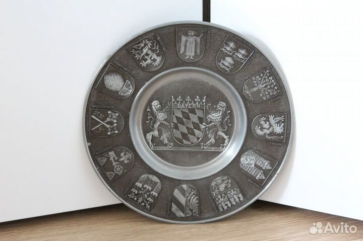Интерьерная немецкая тарелка