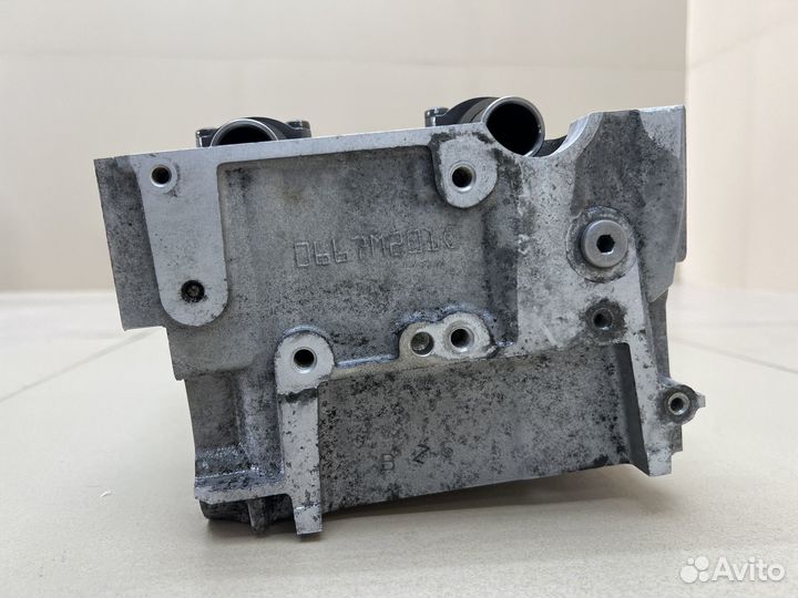 Головка блока цилиндров OM651 Mercedes