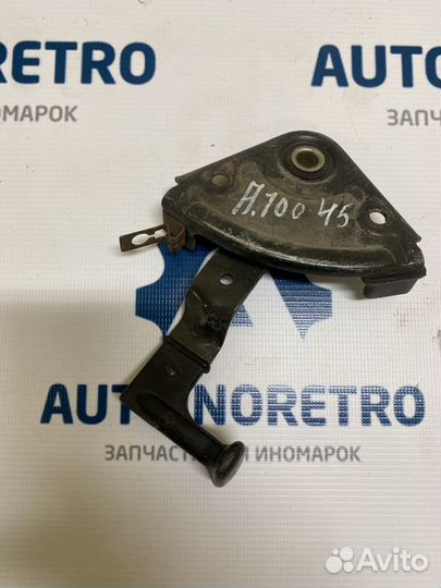 Ручка капота Audi 100 C4 443823531A