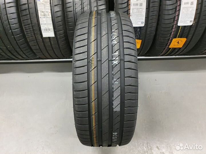 Kumho Ecsta PS71 205/45 R17