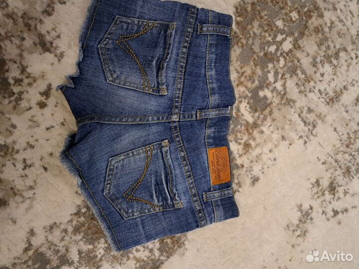 Джинсовые шорты для девочки