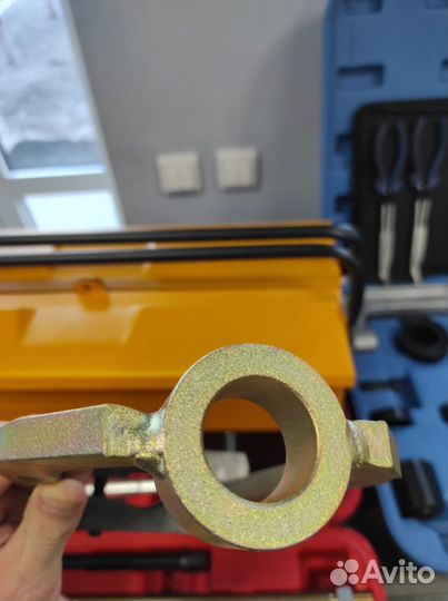 Съёмник наружного шруса универсальный