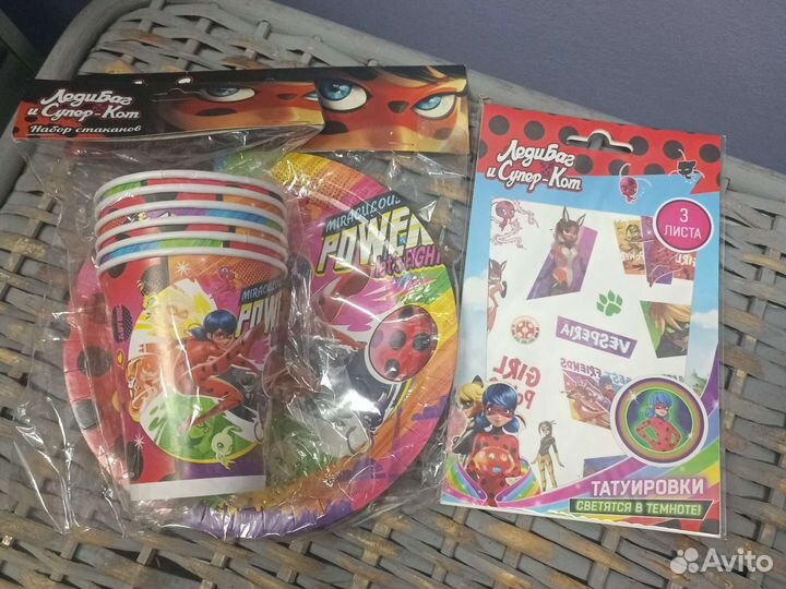 Набор одноразовой посуды + тату Ледибаг