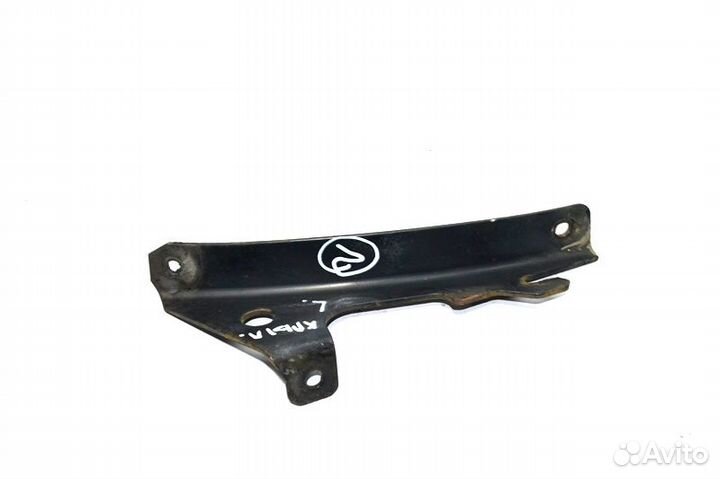 Кронштейн крыла переднего моста, левый DAF XF105