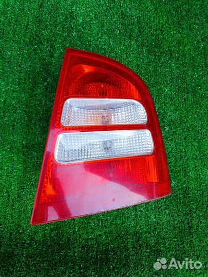 Задние фонари Шкода Октавия тур