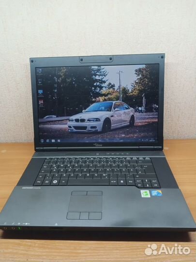 Ноутбук Fujitsu-Siemen Удобная работа в интернете