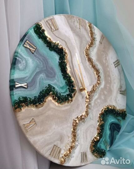 Часы из эпоксидной смолы