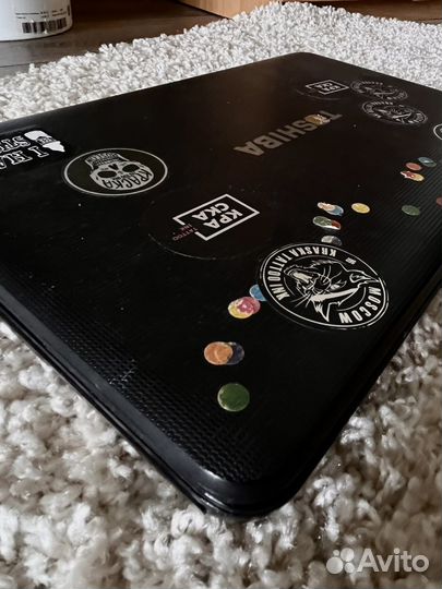 Toshiba ноутбук