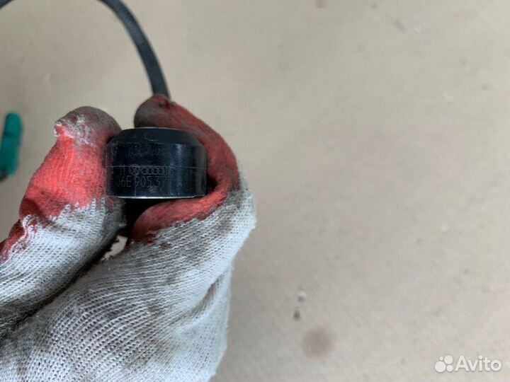 Датчик детонации Volkswagen Passat B7 CDA 2011