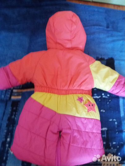 Продам хороший комбинезон осень зима