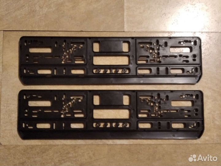 Номерные рамки с надписью