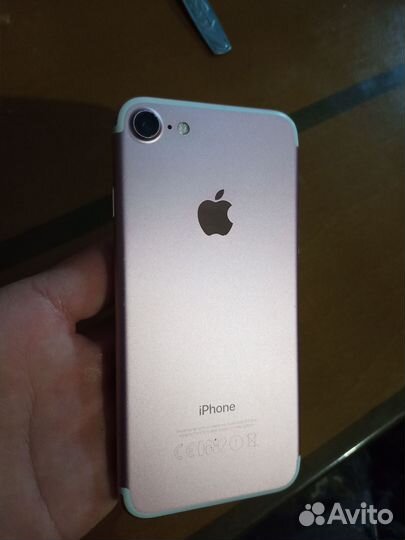 iPhone 7, 32 ГБ