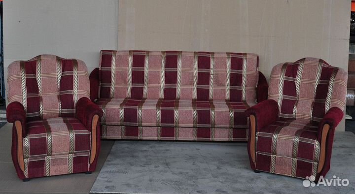 Перетяжка и замена обивки антикварной мебели