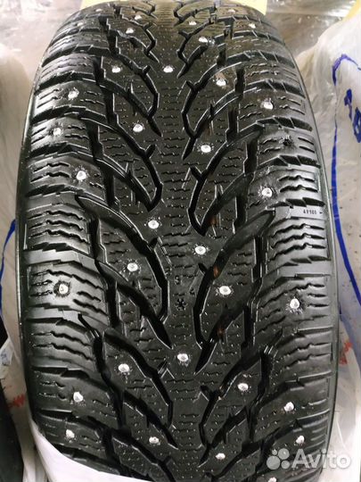 Nokian Tyres Hakkapeliitta 9 235/55 R18