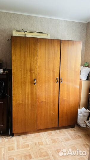 Буфеты и серванты