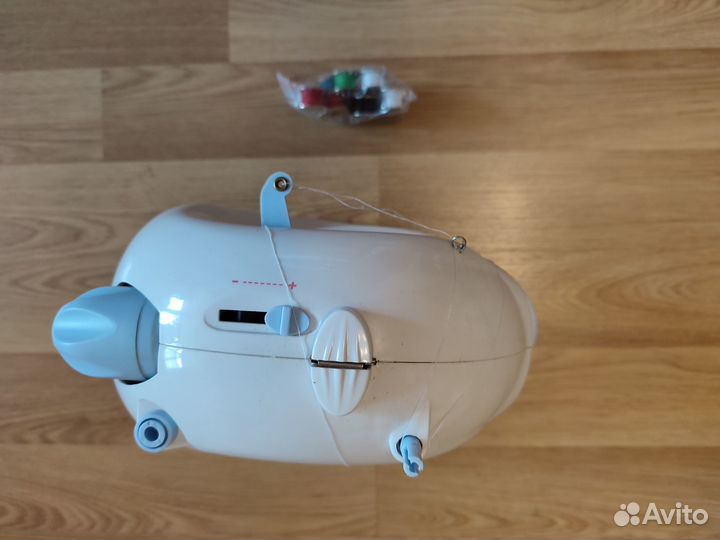 Швейная машинка мини на запчасти