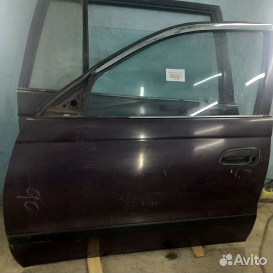 Двери Тойота Калдина в родной краске