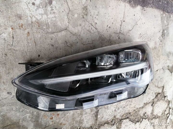 Фара Левая Форд фокус 4 светодиод